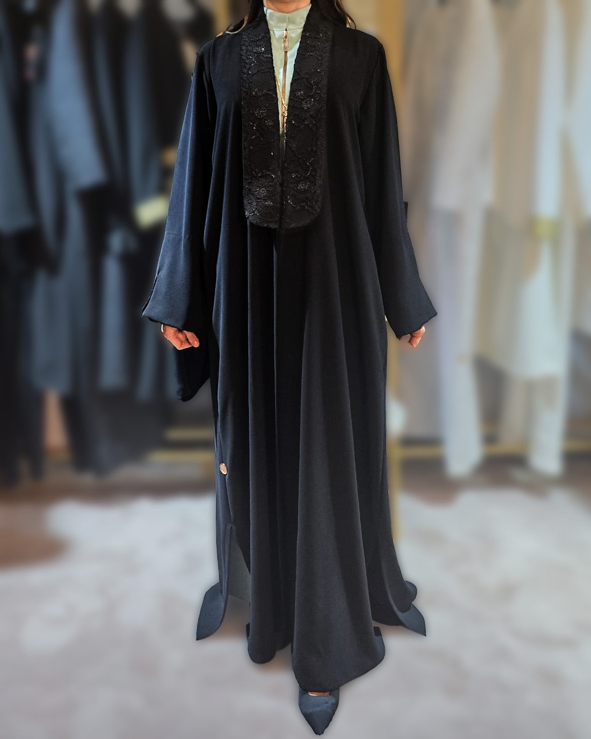 Lacey Collar Abaya
