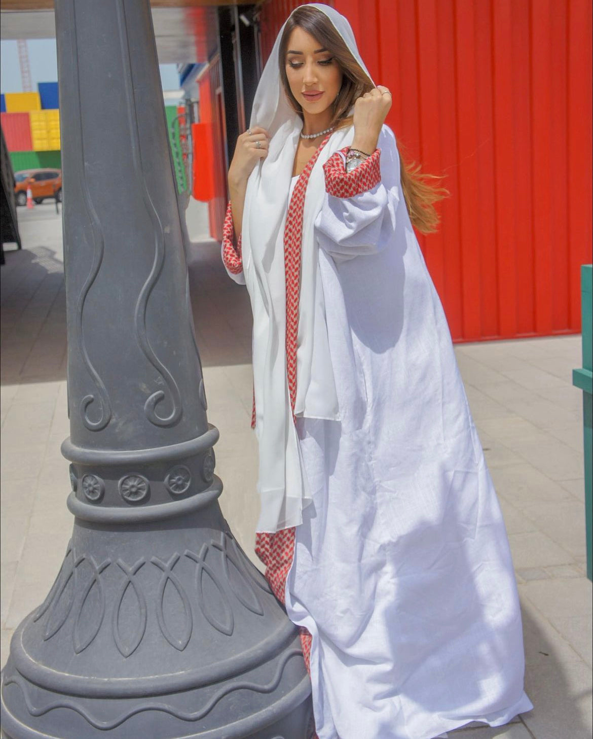 Urban Khaleej in White